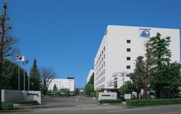 日本航空電子工業株式会社