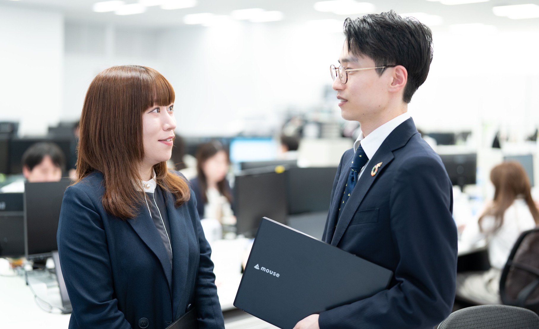 株式会社マウスコンピューター